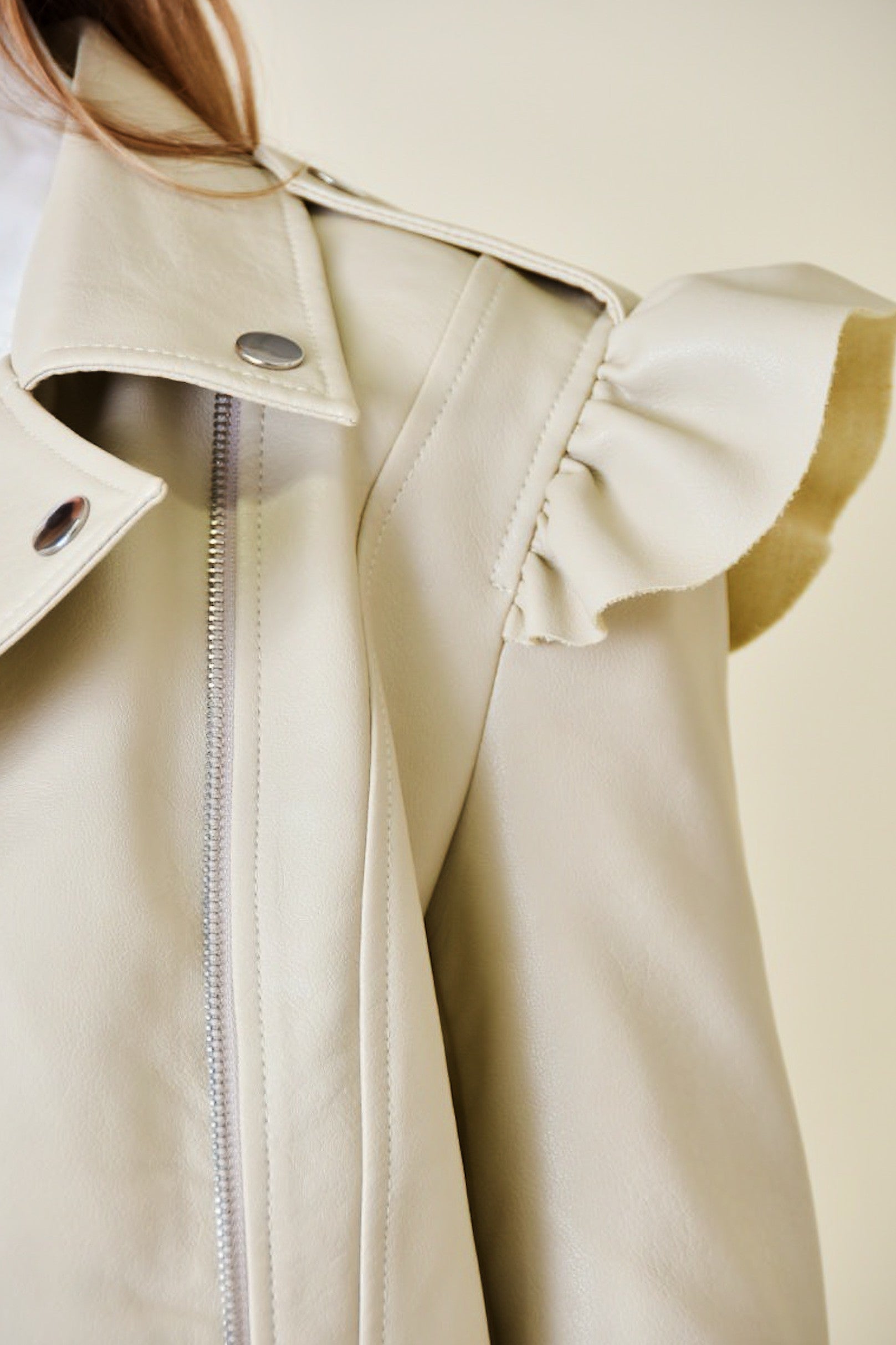 ruffle motto jacket