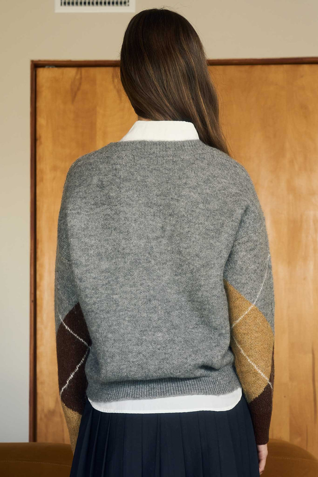 argyle v neck sweater