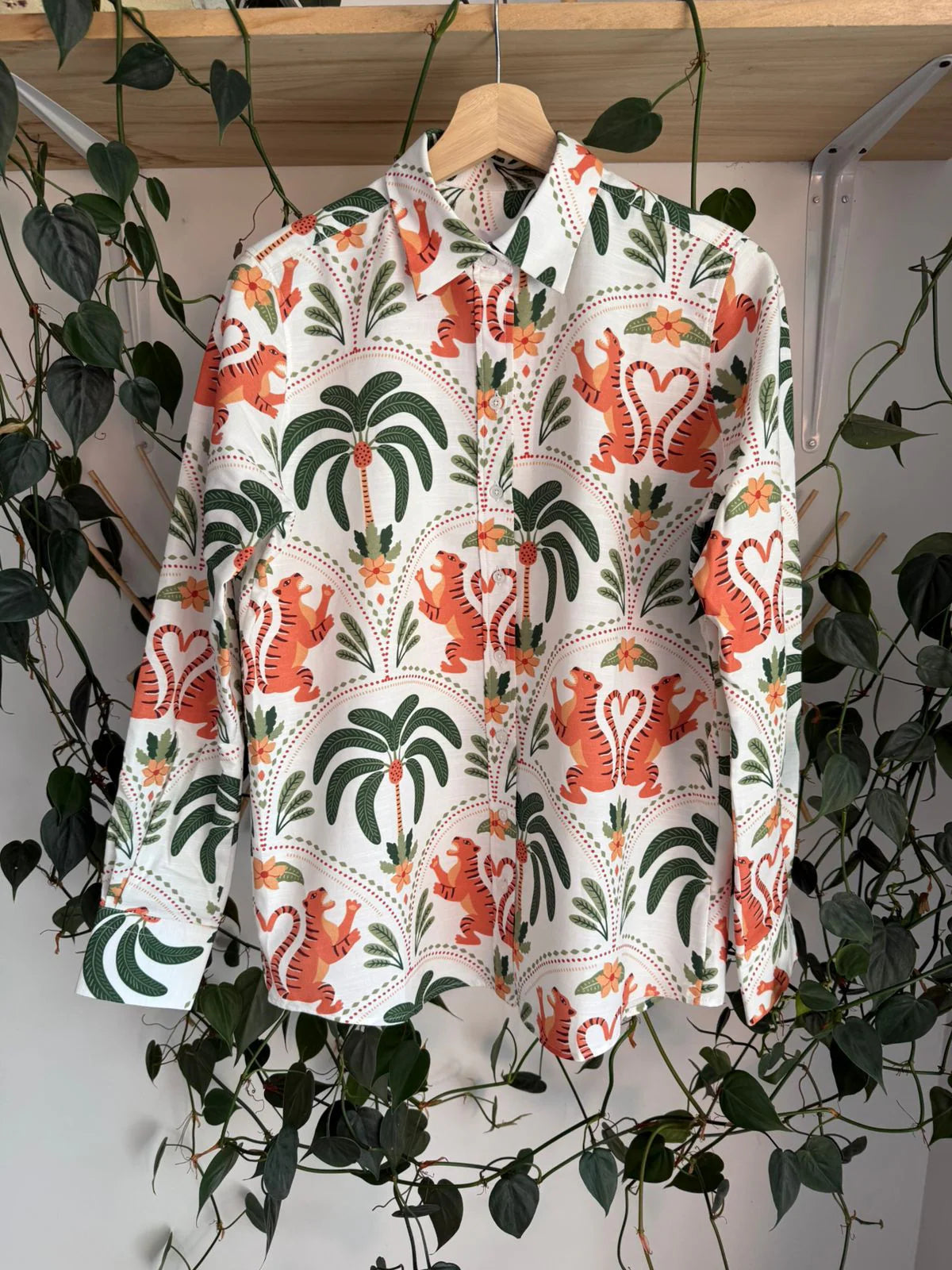 jungla button down