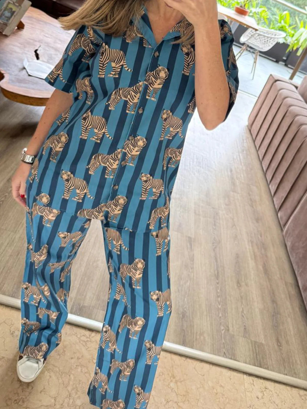 blue tropical tiger set