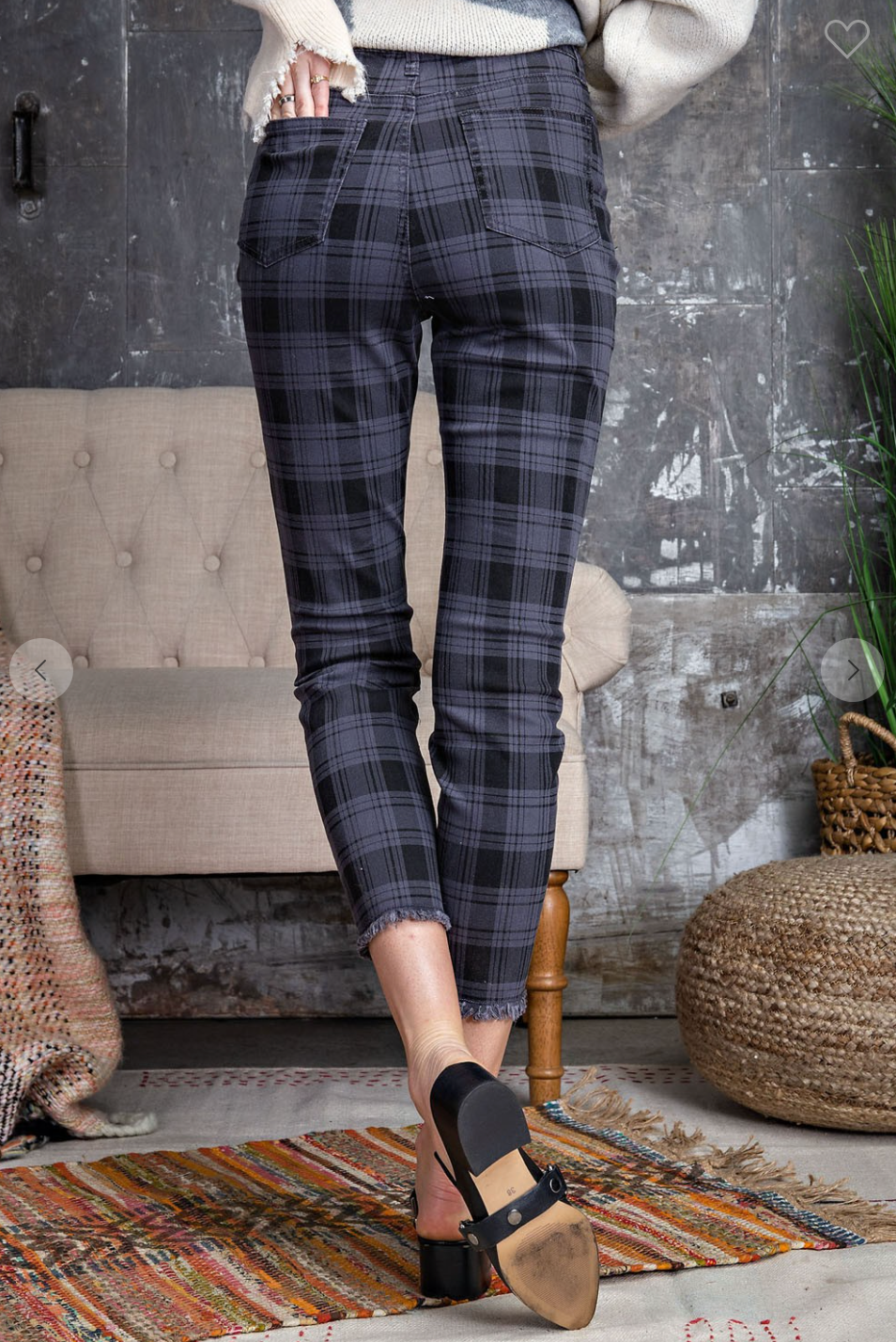 grey and blue jeggings