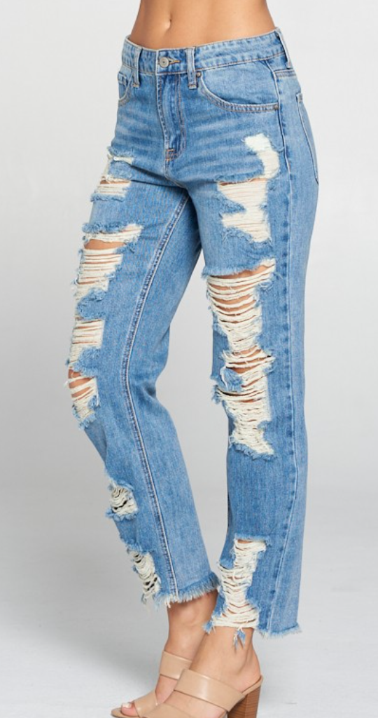 the must-have distressed jeans