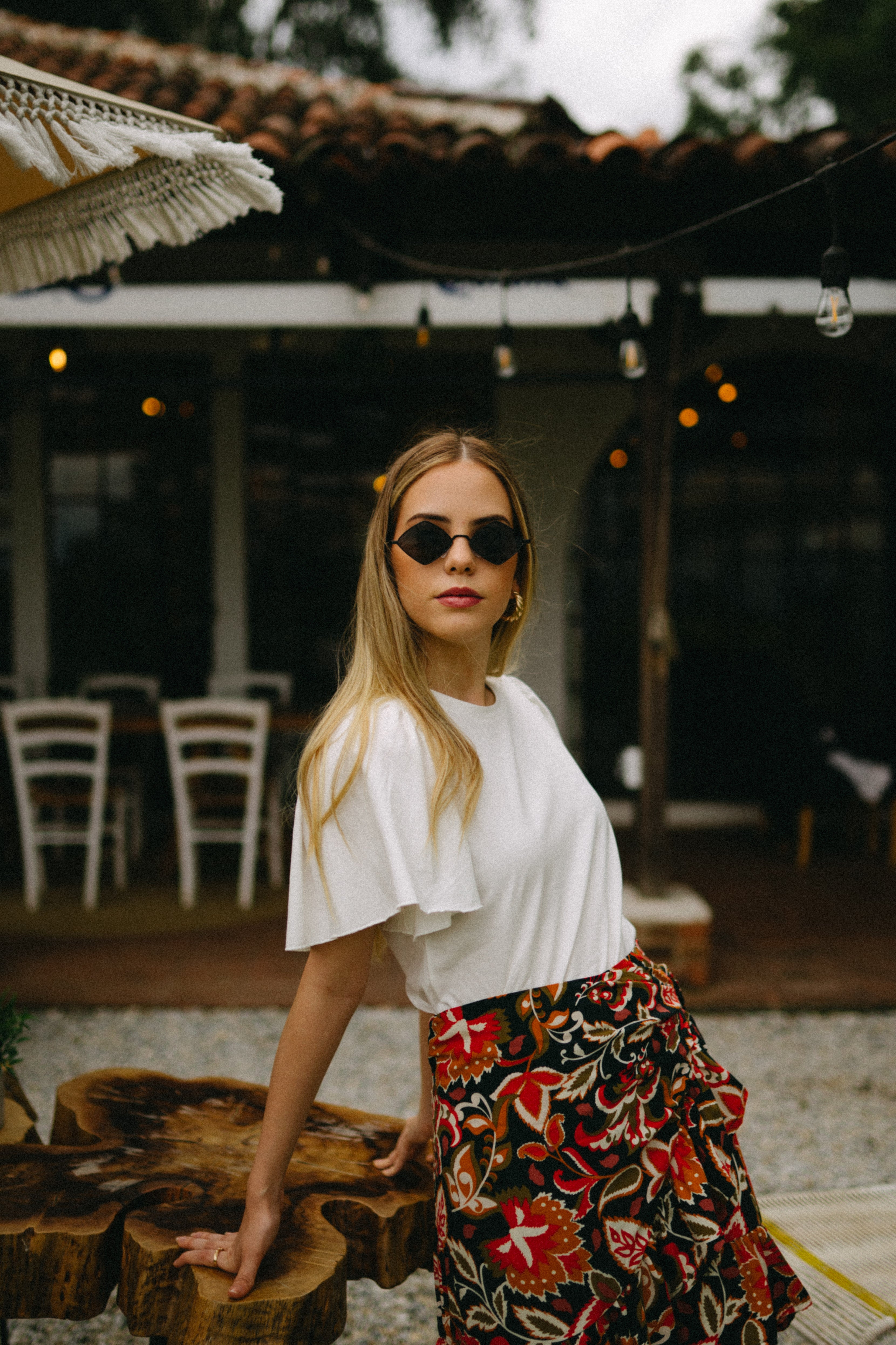 ruffled sleeve white tee