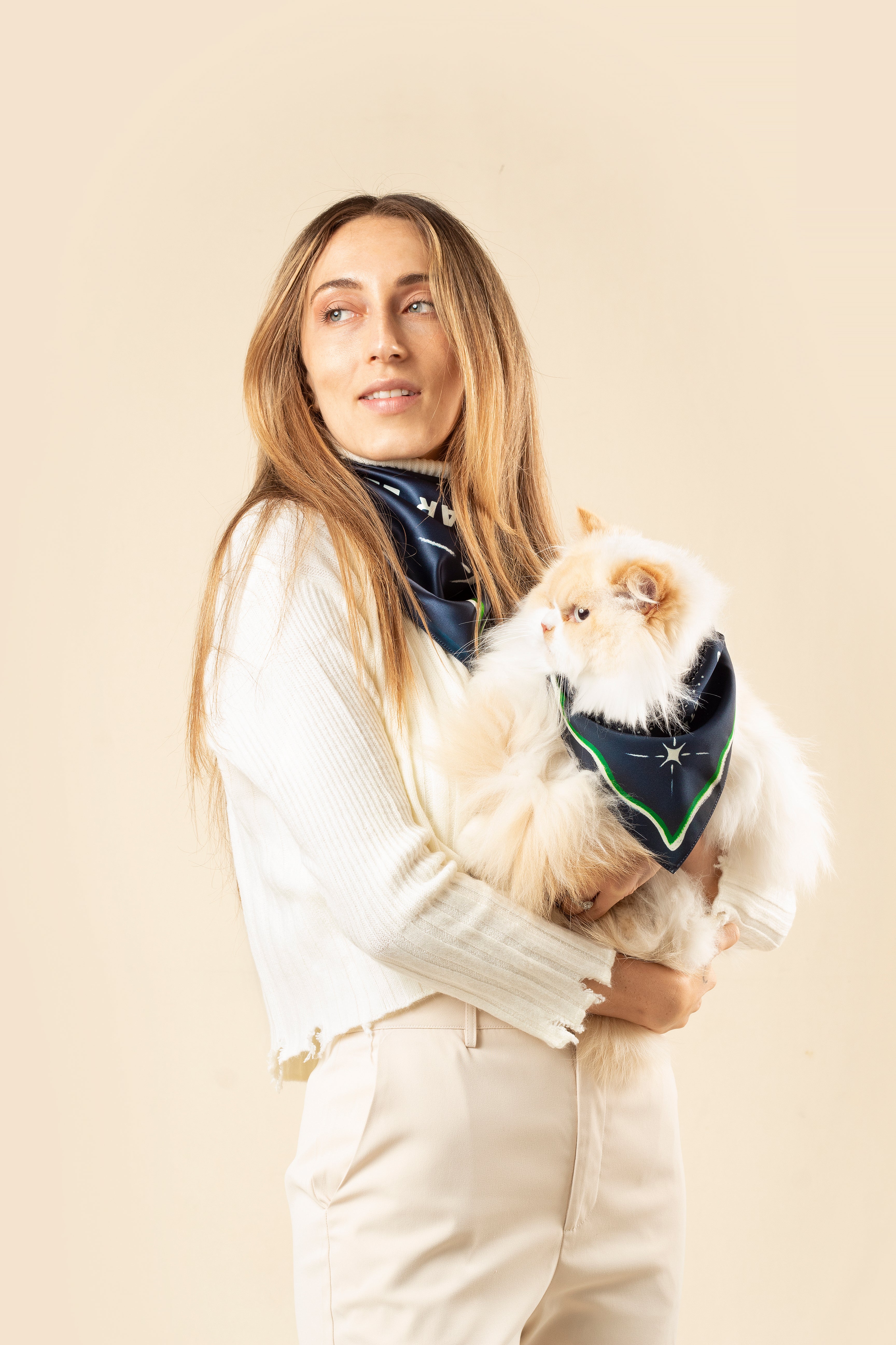 Amour Profond Matching Scarves