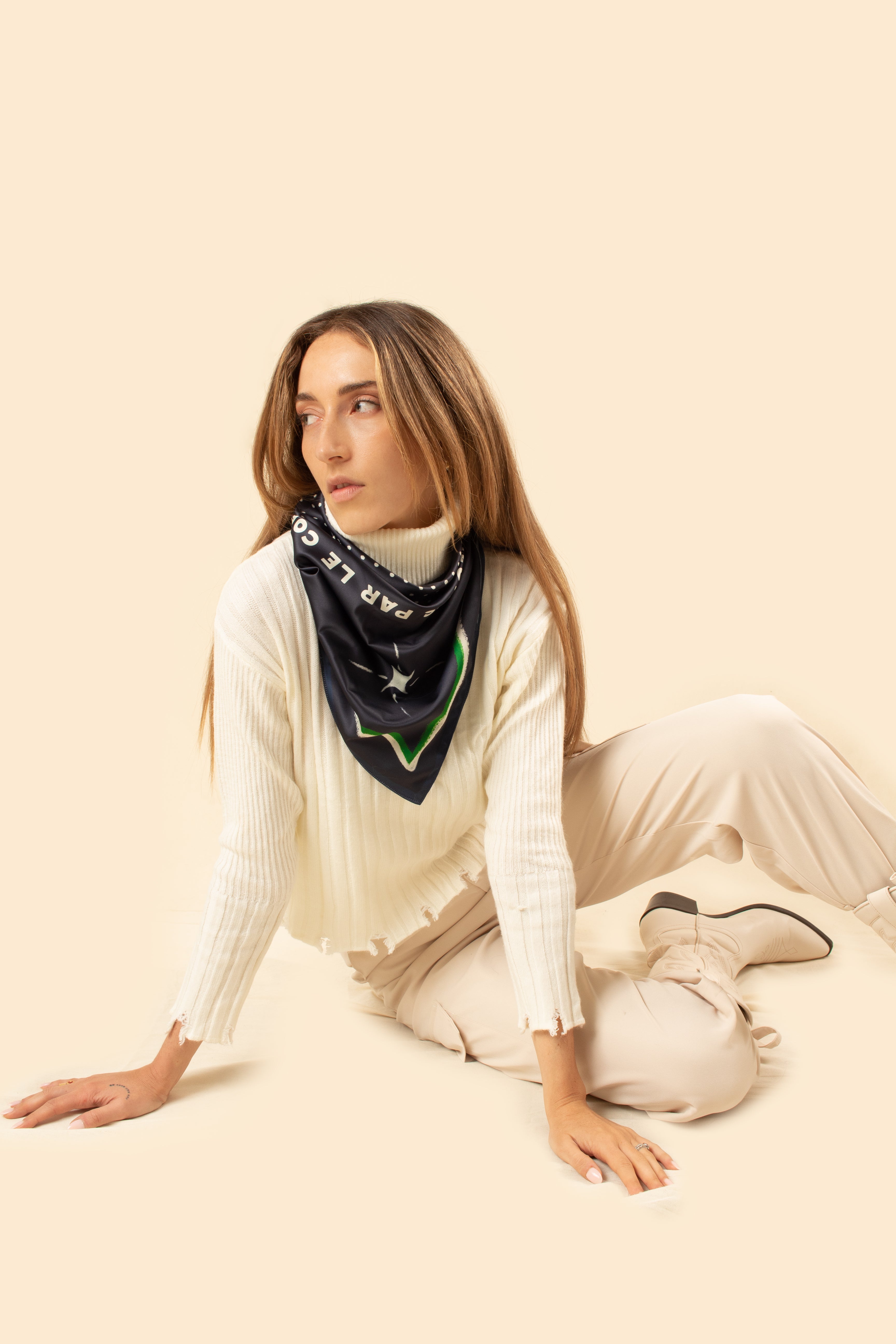 Amour Profond Matching Scarves