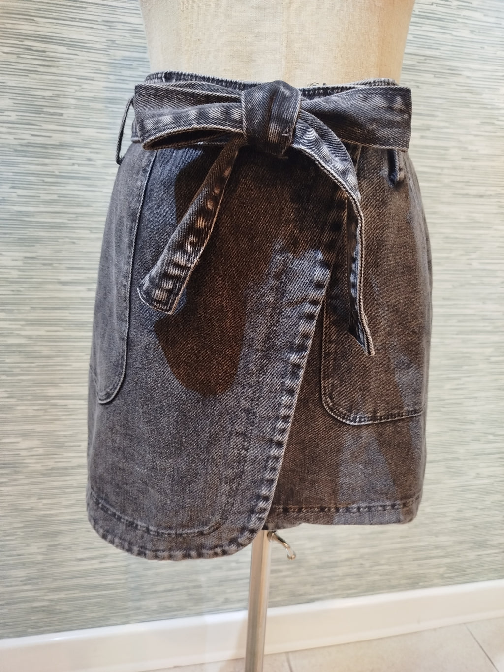 gray mini wrapped skirt