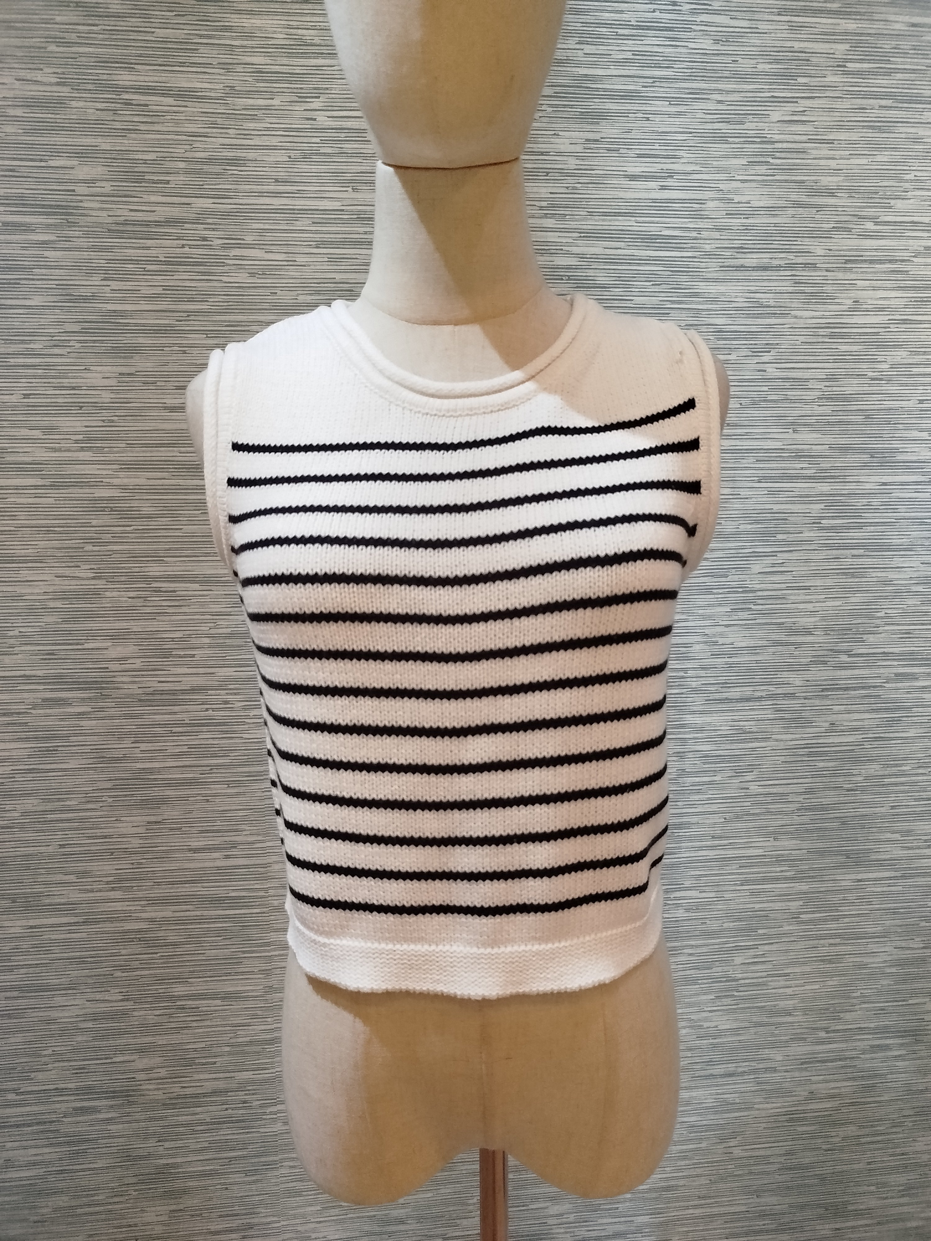 knitted stripped top